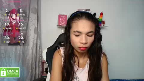 Snapshot of samanthaa_queen chatting on June 16, 2026, 11:46 am sam online show from June 16, 2026, 11:46 am