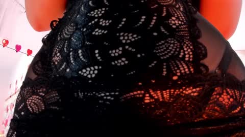 Snapshot of samanthaevans4 chatting on February 14, 2025, 11:53 pm Sweet Samantha online show from February 14, 2025, 11:53 pm