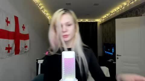 Snapshot of samanthamiasnik1 chatting on January 14, 2025, 9:41 pm Samantha online show from January 14, 2025, 9:41 pm