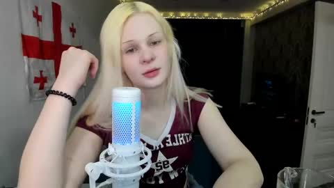 Snapshot of samanthamiasnik1 chatting on February 20, 2025, 7:41 pm Samantha online show from February 20, 2025, 7:41 pm