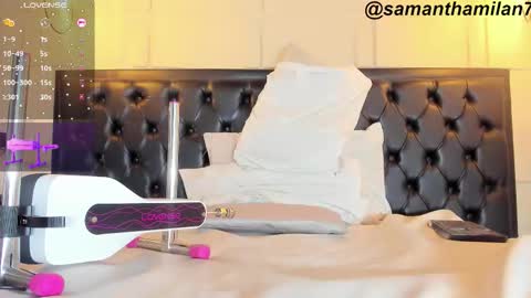 Snapshot of samanthamilan chatting on November 12, 2025, 11:10 am Alejandra online show from November 12, 2025, 11:10 am