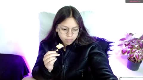 Samantha online show from February 15, 2025, 4:34 pm