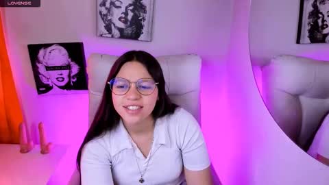 Samantha online show from March 15, 2026, 7:31 pm