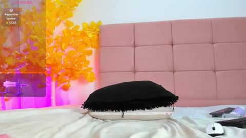 Snapshot of samanttha01 chatting on March 7, 2026, 7:33 pm samanttha01 online show from March 7, 2026, 7:33 pm