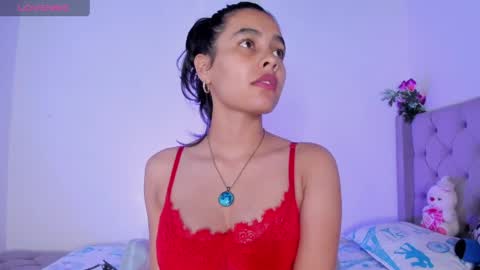 Samara is my name a pleasure delighted that you are here leave your thumb up it is important to me online show from April 9, 2026, 6:19 am