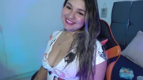 samara_wish online show from September 26, 2025, 1:15 pm