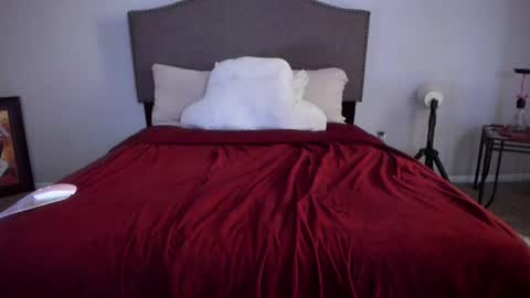 Yaya online show from October 13, 2025, 6:02 am