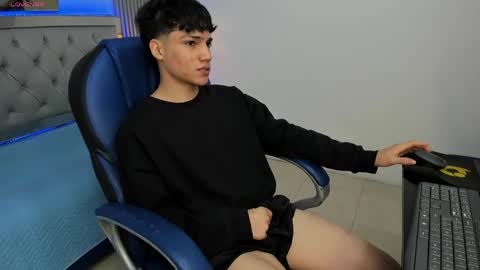 Sam online show from May 1, 2026, 1:37 pm