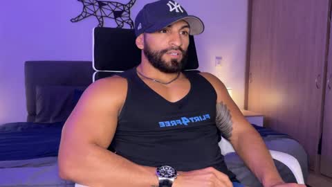 Sam Dornan online show from February 12, 2025, 9:33 pm