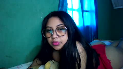 Snapshot of samiah768293 chatting on June 17, 2026, 5:10 am samiah768293 online show from June 17, 2026, 5:10 am