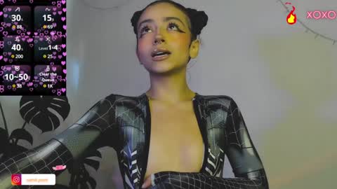 Snapshot of samii_monroe chatting on January 22, 2025, 8:49 pm Sam online show from January 22, 2025, 8:49 pm