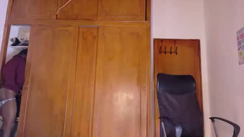 samirths_boy_ online show from June 7, 2026, 8:12 pm