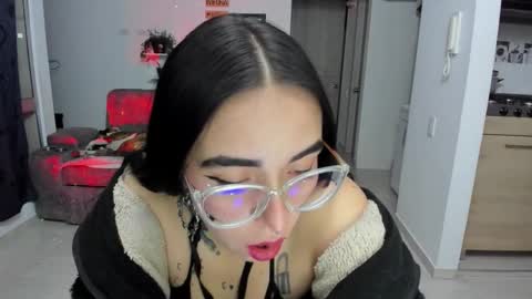 Snapshot of samismith77 chatting on October 21, 2025, 1:39 am SARA online show from October 21, 2025, 1:39 am