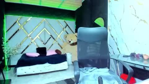 Snapshot of sammanthaboob chatting on September 27, 2025, 11:59 am Luisa online show from September 27, 2025, 11:59 am