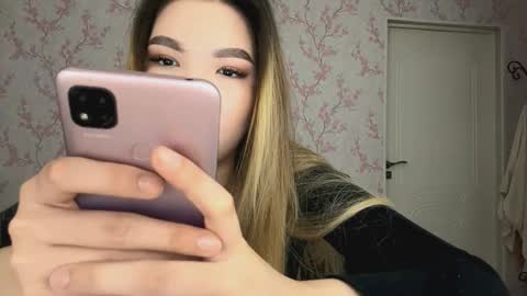 Elina online show from March 10, 2026, 10:20 am