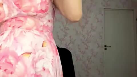 Elina online show from March 15, 2026, 10:21 am