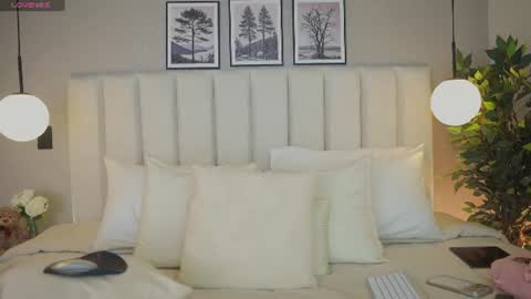 Ana online show from June 19, 2026, 2:05 am