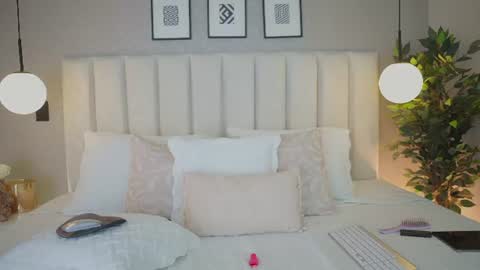 Snapshot of sammy_hamilton chatting on July 26, 2026, 12:41 am Ana online show from July 26, 2026, 12:41 am
