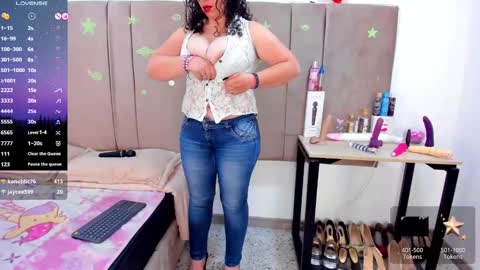 Snapshot of sammy_mature_ chatting on February 27, 2025, 3:25 am Sammy online show from February 27, 2025, 3:25 am