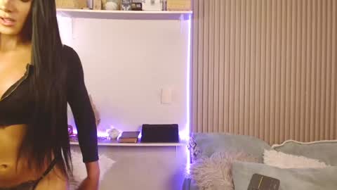 Snapshot of sammy_quinn_ chatting on February 1, 2025, 11:58 pm SAMMY online show from February 1, 2025, 11:58 pm