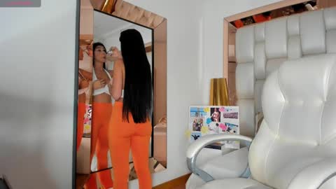 Snapshot of sammy_rios chatting on September 18, 2025, 7:27 pm Sammy online show from September 18, 2025, 7:27 pm