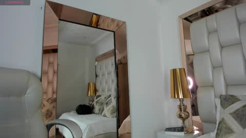 Snapshot of sammy_rios chatting on October 15, 2025, 4:07 pm Sammy online show from October 15, 2025, 4:07 pm