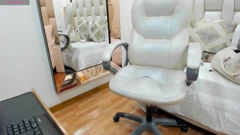 Snapshot of sammy_rios chatting on October 22, 2025, 6:29 pm Sammy online show from October 22, 2025, 6:29 pm