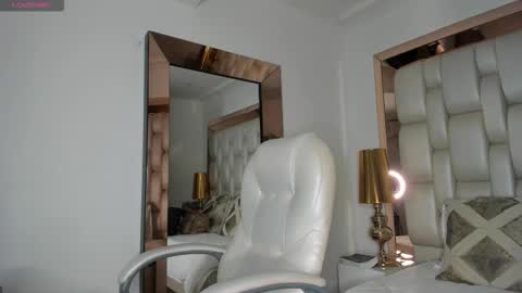 Snapshot of sammy_rios chatting on October 28, 2025, 6:21 pm Sammy online show from October 28, 2025, 6:21 pm