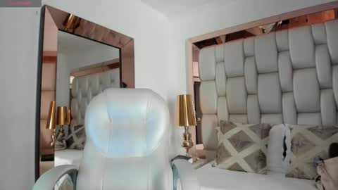 Snapshot of sammy_rios chatting on November 25, 2025, 5:13 pm Sammy online show from November 25, 2025, 5:13 pm