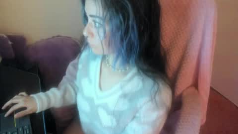  online show from May 2, 2026, 9:25 am