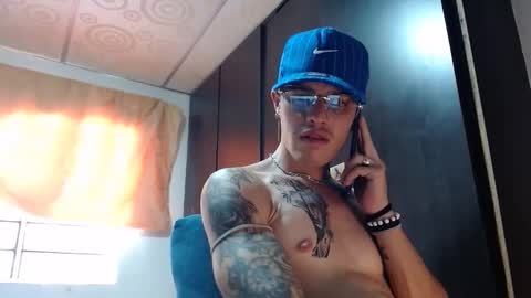sammy model independiente online show from April 4, 2026, 1:30 pm