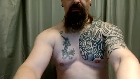 Snapshot of samoanthorn chatting on January 18, 2025, 10:49 pm Samoanthorn online show from January 18, 2025, 10:49 pm