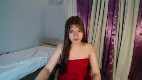 Snapshot of sampaguita_pinayxx chatting on March 10, 2025, 7:53 am SOFIA online show from March 10, 2025, 7:53 am