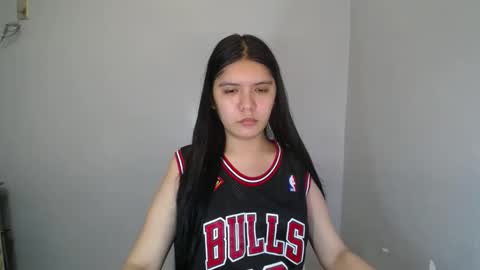 Snapshot of sampaguita_pinayxx chatting on October 5, 2025, 8:34 am SOFIA online show from October 5, 2025, 8:34 am