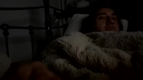 Snapshot of samplenini chatting on October 30, 2025, 9:44 am crazy runt online show from October 30, 2025, 9:44 am