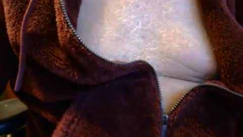 Snapshot of samsenior70 chatting on November 2, 2025, 10:34 pm Sam online show from November 2, 2025, 10:34 pm