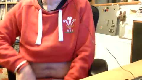 Snapshot of samsenior70 chatting on November 26, 2025, 12:11 am Sam online show from November 26, 2025, 12:11 am