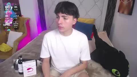 Snapshot of samu_foxxx chatting on November 5, 2025, 8:42 pm SAMU online show from November 5, 2025, 8:42 pm