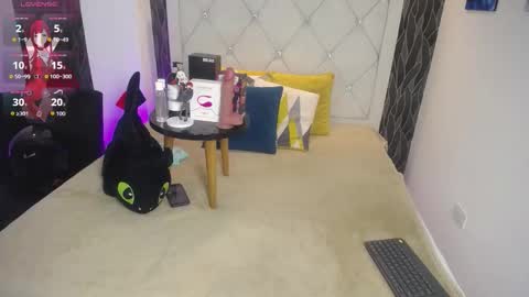 Snapshot of samu_foxxx chatting on December 13, 2025, 8:25 pm SAMU online show from December 13, 2025, 8:25 pm