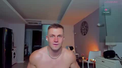 Samuel online show from February 2, 2026, 4:44 am