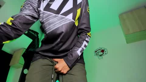   online show from January 15, 2026, 11:19 pm