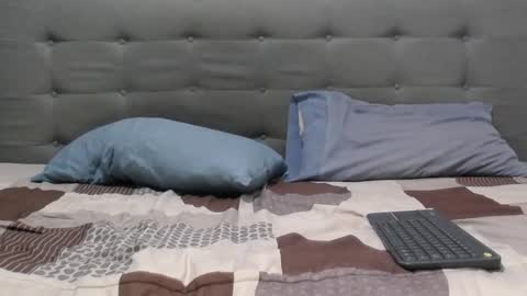 Samurai  Katana online show from February 3, 2025, 3:09 am