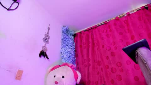 Snapshot of samy_ice chatting on July 7, 2026, 10:03 pm samy_ice online show from July 7, 2026, 10:03 pm