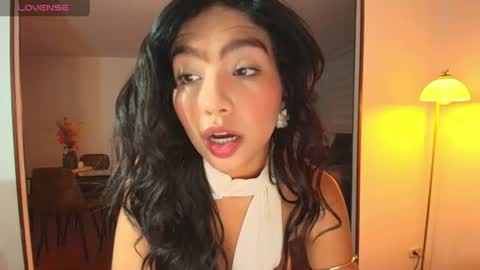 Snapshot of samy_jonnes_ chatting on June 16, 2026, 11:29 pm Hello I am absent due to a family calamity I will return soon-hola estoy ausente por un problema familiar volvere pronto. online show from June 16, 2026, 11:29 pm