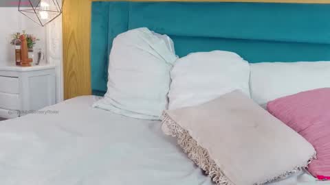 Find me at  when im offline here. online show from March 12, 2026, 4:18 am