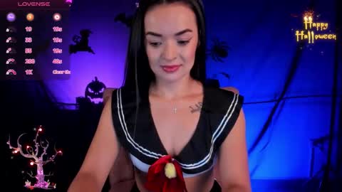 Samy Bennet online show from October 31, 2025, 3:02 pm