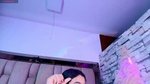 SAMY GREY... online show from May 6, 2026, 3:35 am