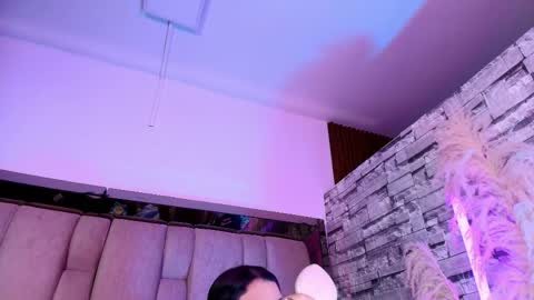 SAMY GREY... online show from May 12, 2026, 3:14 am