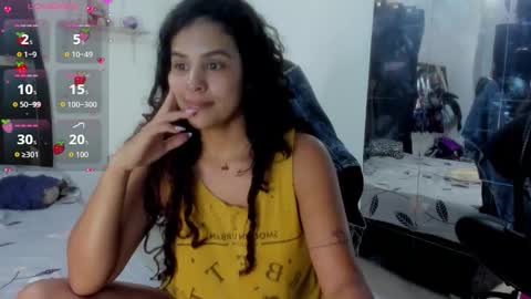 Snapshot of samykiss chatting on November 10, 2025, 1:54 pm SamyHolbrook online show from November 10, 2025, 1:54 pm