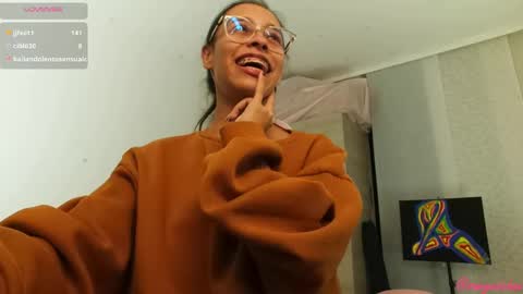 Snapshot of samyonichan chatting on December 10, 2024, 6:54 am Special show on 17 december and 23 UwU online show from December 10, 2024, 6:54 am